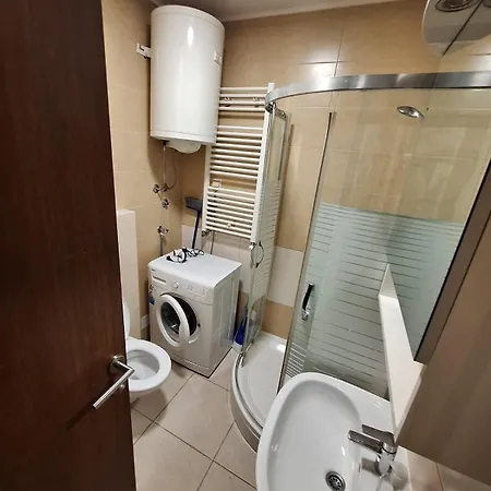 Luks 3 באניה לוקה