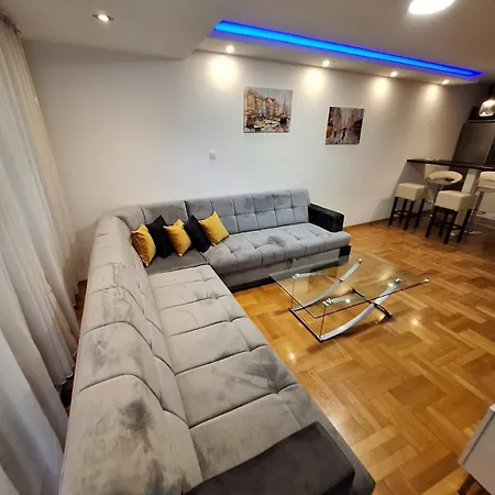 דירה Luks 3 באניה לוקה